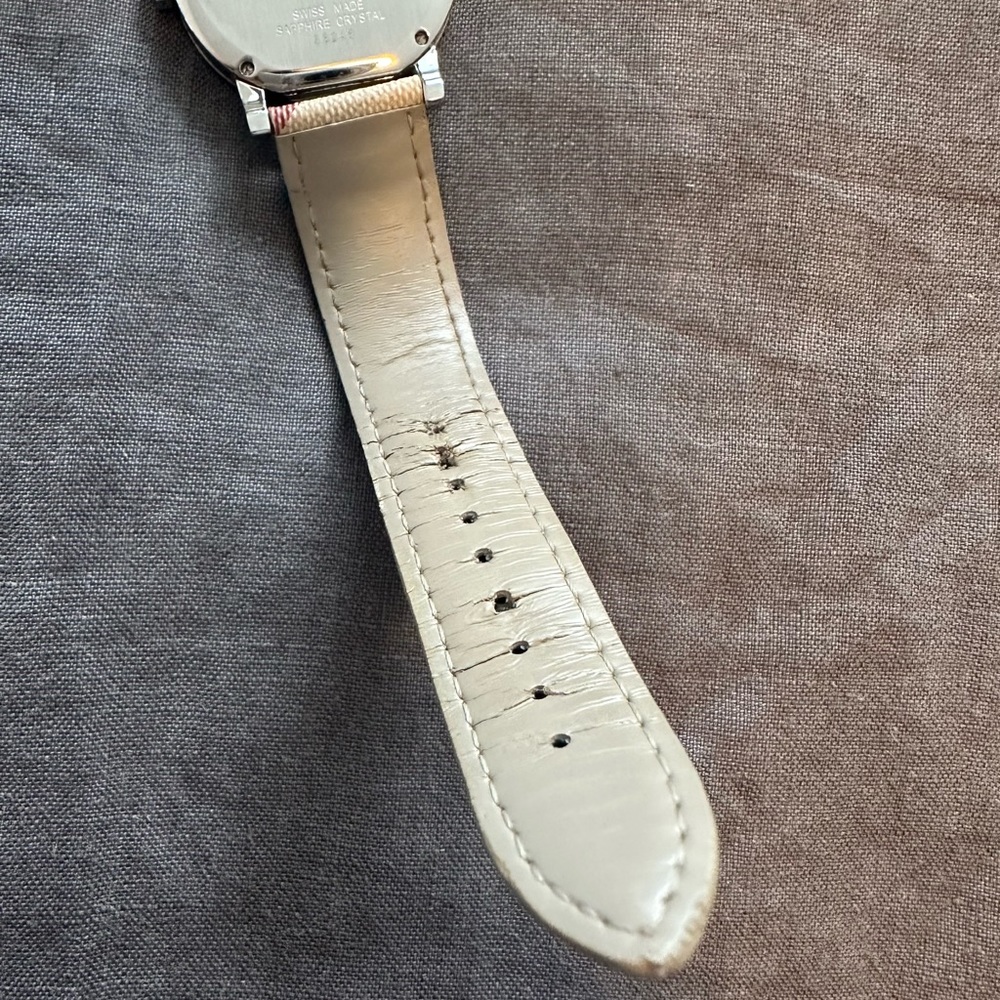 Burberry Watch - Picture 4 of 7